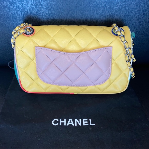 CHANEL Limited Edition Yellow Multicolor Leather Flap Bag - Picture 3 of 6